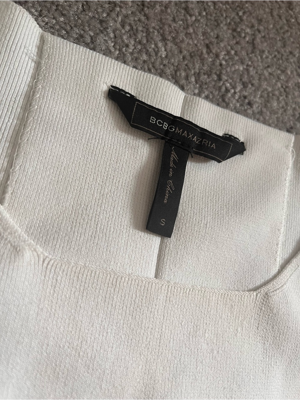 BCBGMaxAzria Cream Scoop Neck Knit Top